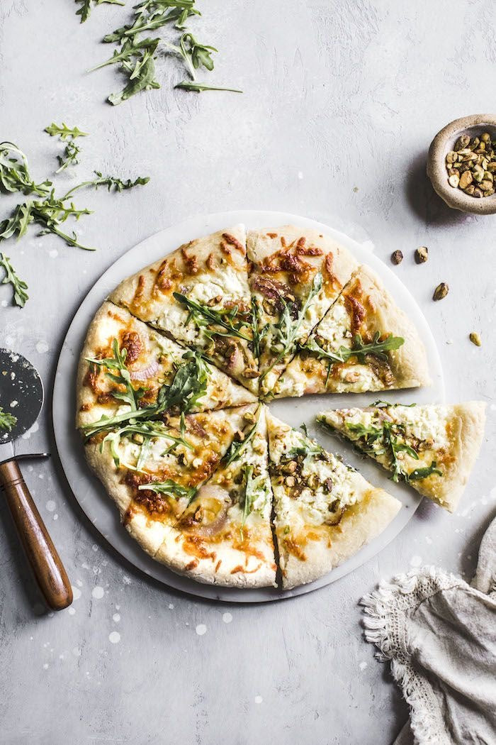 Build your own pizza